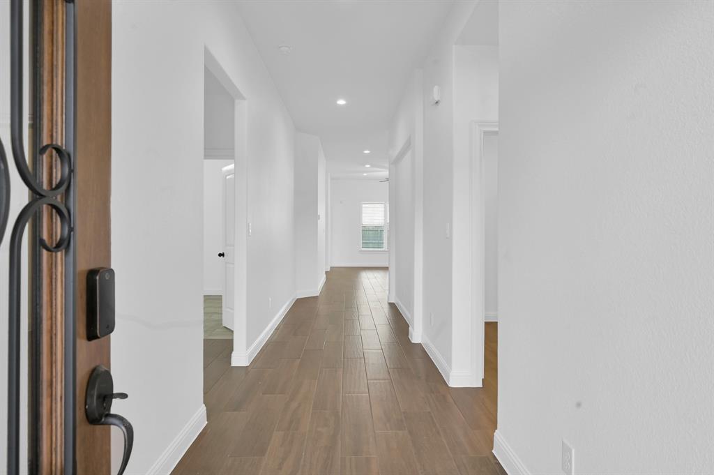 19066 Minero Lane