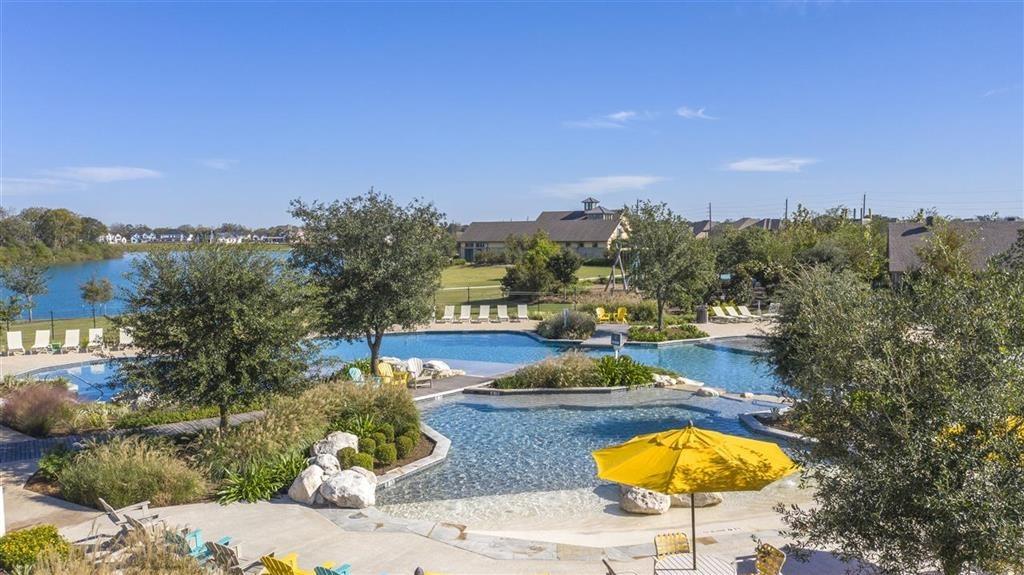 1302 Daybreak CT