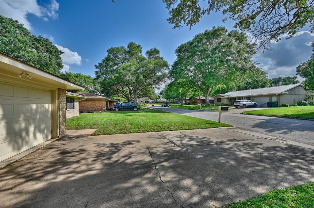 204 Meadow Lane, Brenham, Texas image 28