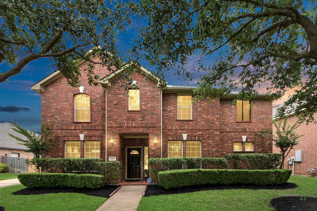 11401 Starlight Bay Street, Pearland, Texas image 3