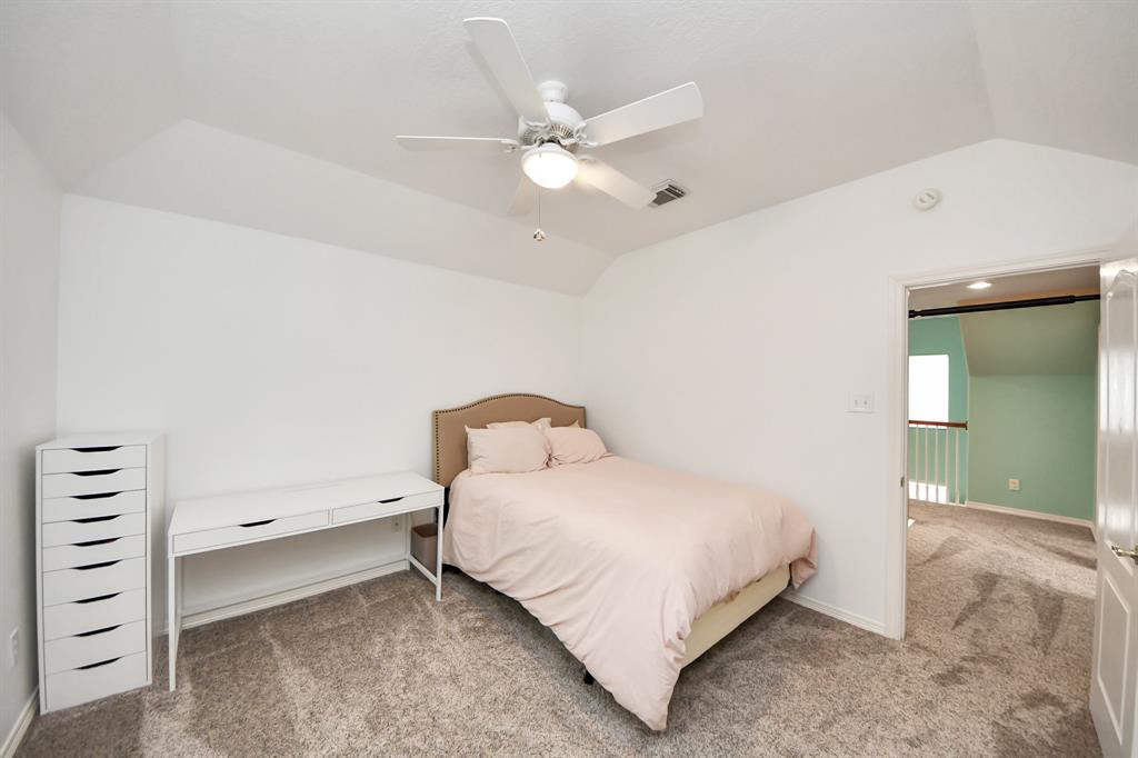 11401 Starlight Bay Street, Pearland, Texas image 32