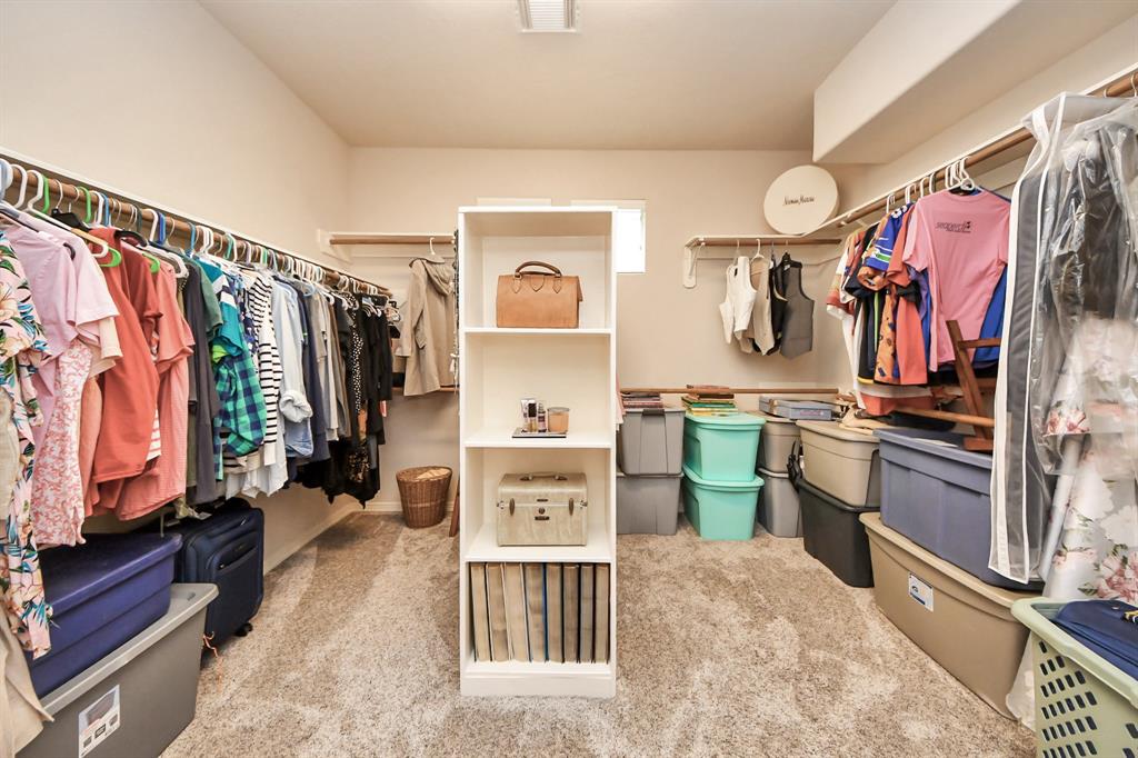 11401 Starlight Bay Street, Pearland, Texas image 21