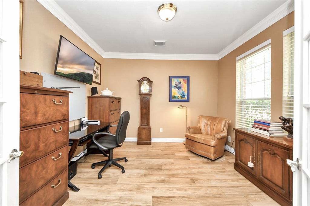 11401 Starlight Bay Street, Pearland, Texas image 8