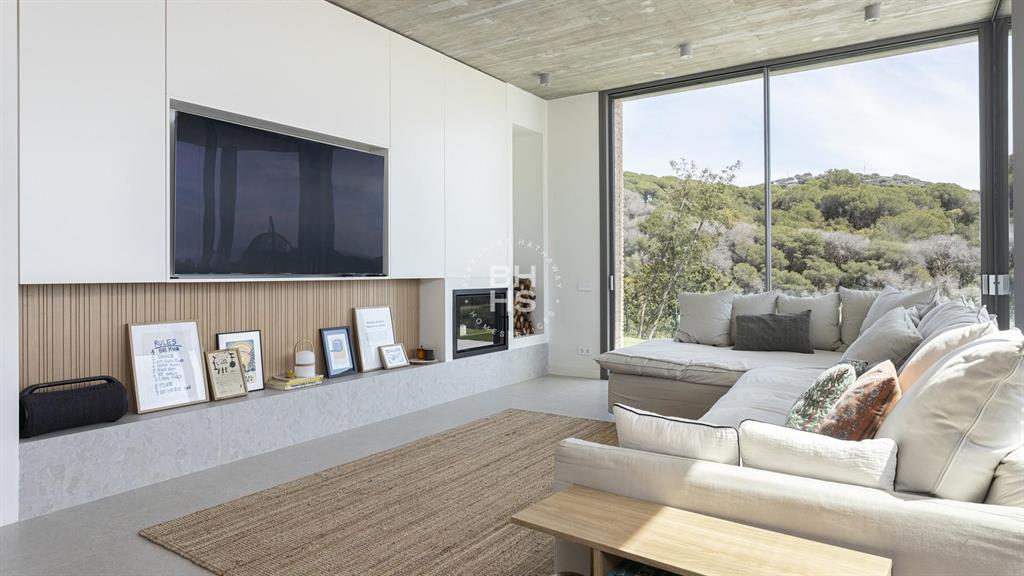 08348, Spain, 4 Bedrooms Bedrooms, ,3 BathroomsBathrooms,Residential,Active,181801