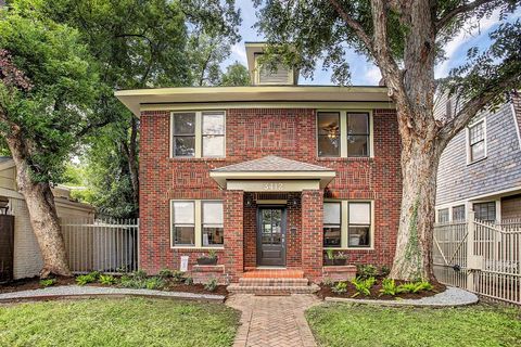 Single Family Residence in Houston TX 3412 Garrott Street 1.jpg