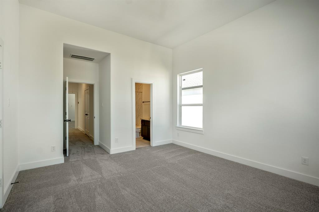 1307 Crown Forest Drive, Missouri City, Texas image 40