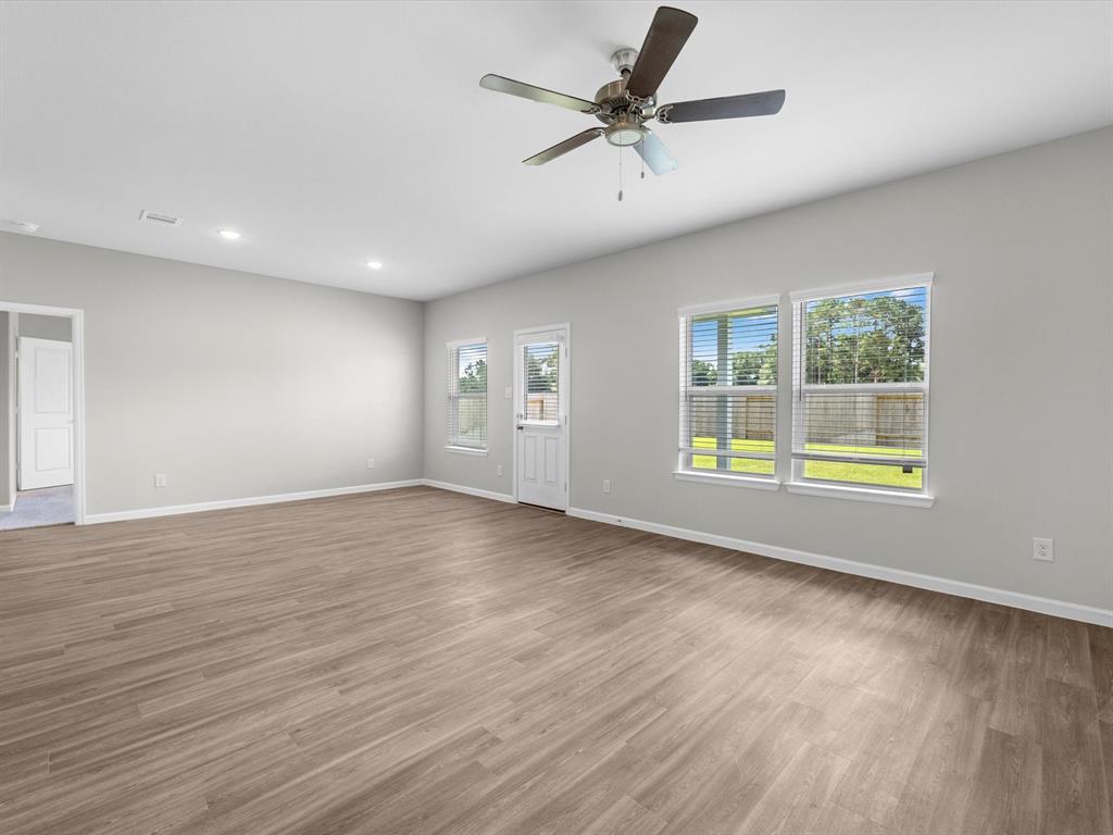 Photo 6 of 17 of 9541 Shady Trail Drive house