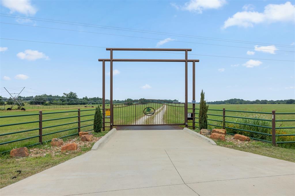 4732 West US Highway 79