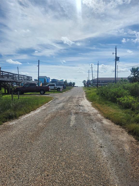 000 Detenbeck Avenue, Surfside Beach, Texas image 3