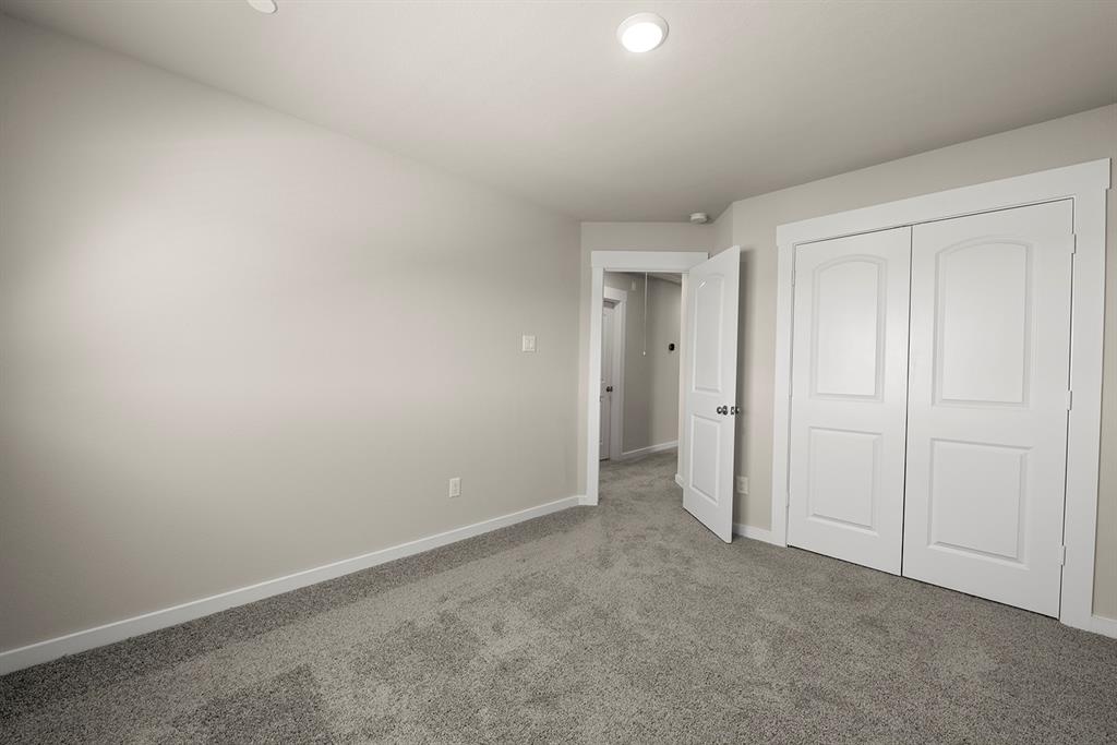 2770 Mariposa Creek Drive, Rosharon, Texas image 18