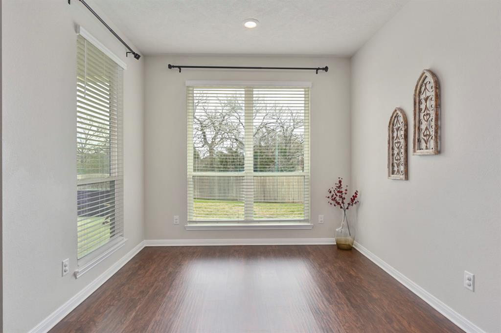 4105 Gregg Court, College Station, Texas image 9
