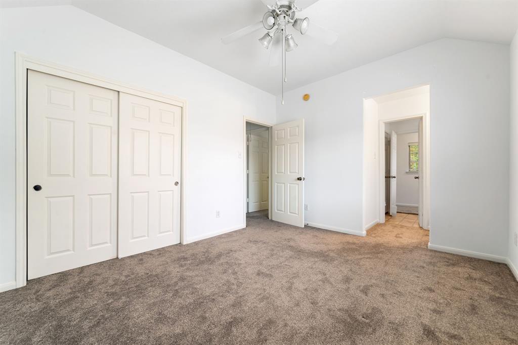 1810 Candle Light Court, Sugar Land, Texas image 34