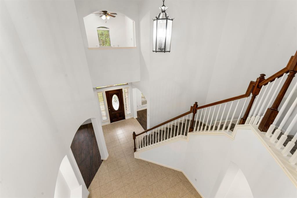 1810 Candle Light Court, Sugar Land, Texas image 23