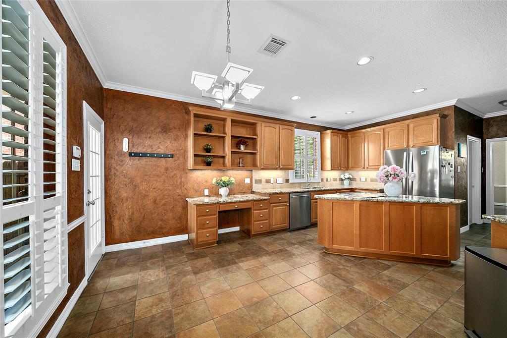 1930 Hollys Way, Sugar Land, Texas image 15