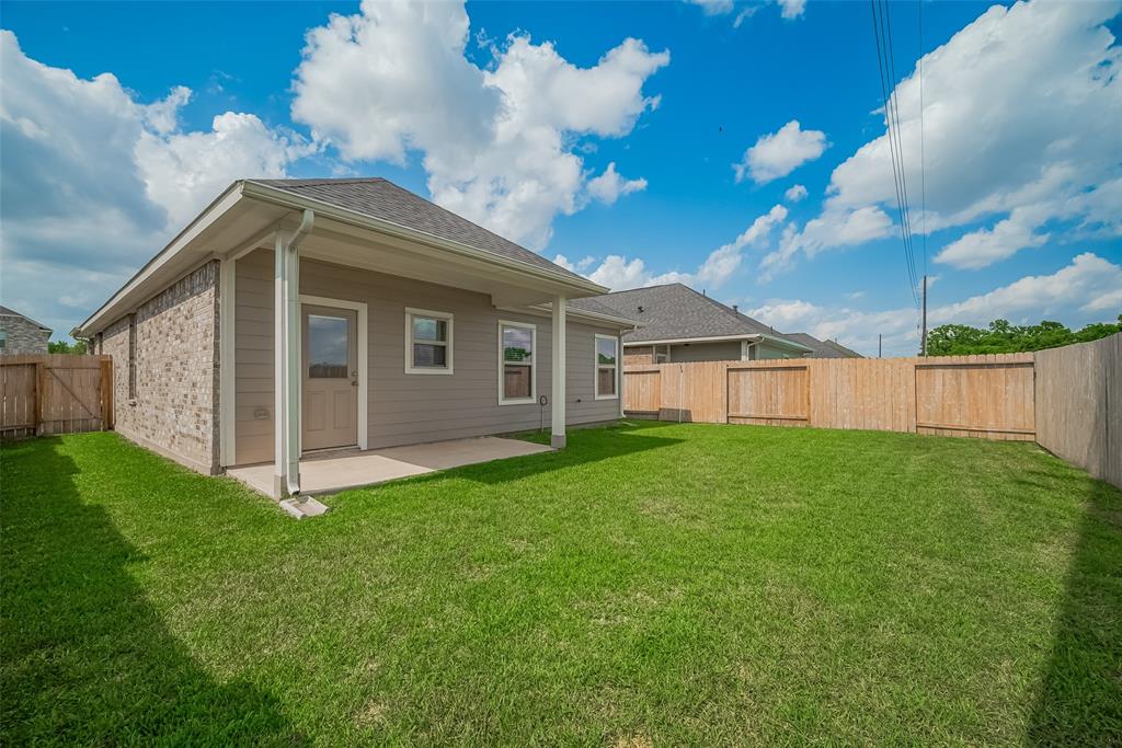 31731 Wellington Pass, Fulshear, Texas image 21
