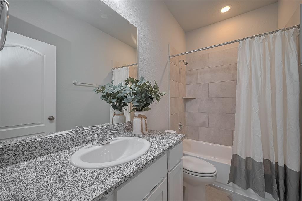 31731 Wellington Pass, Fulshear, Texas image 17