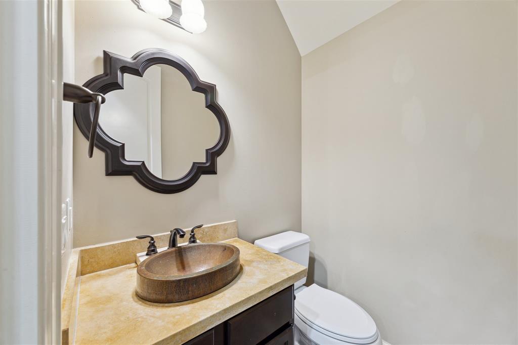 2304 Couch Street, Houston, Texas image 12