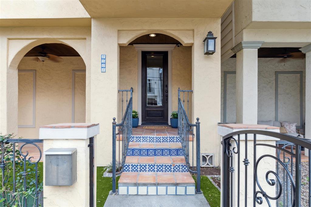 2304 Couch Street, Houston, Texas image 20