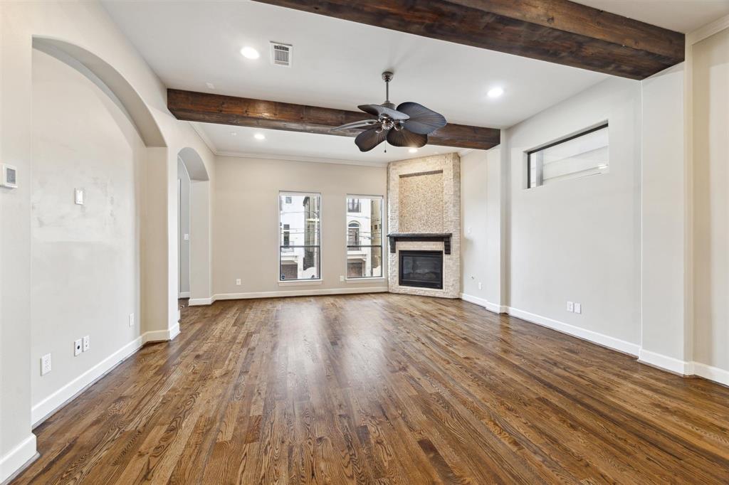 2304 Couch Street, Houston, Texas image 4