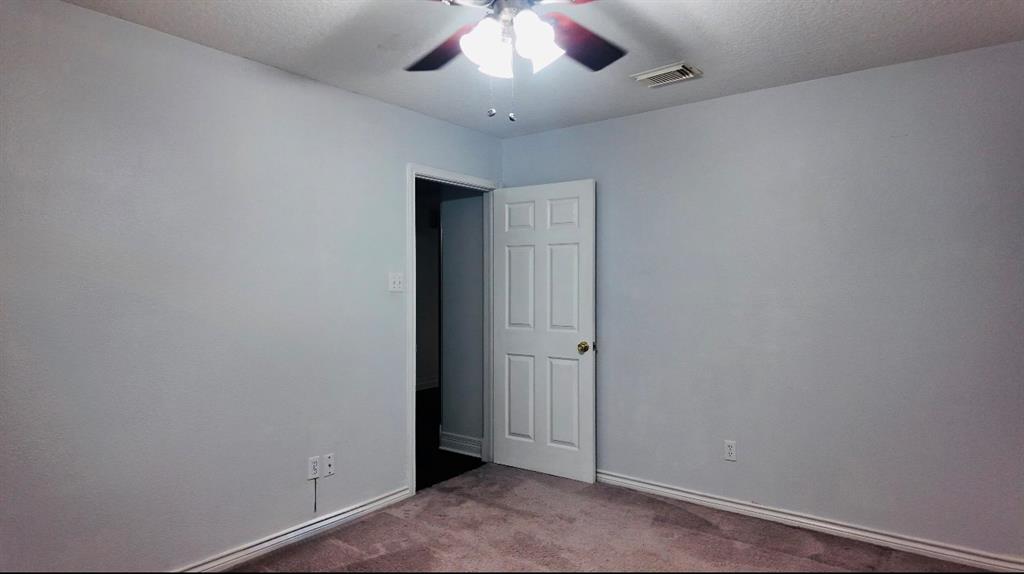 53 S Calla Lily Court, Lake Jackson, Texas image 32