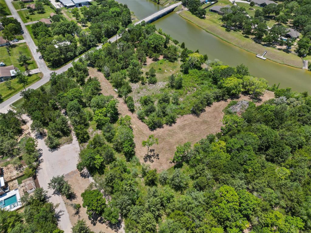 9204 Neville Road, Hitchcock, Texas image 11