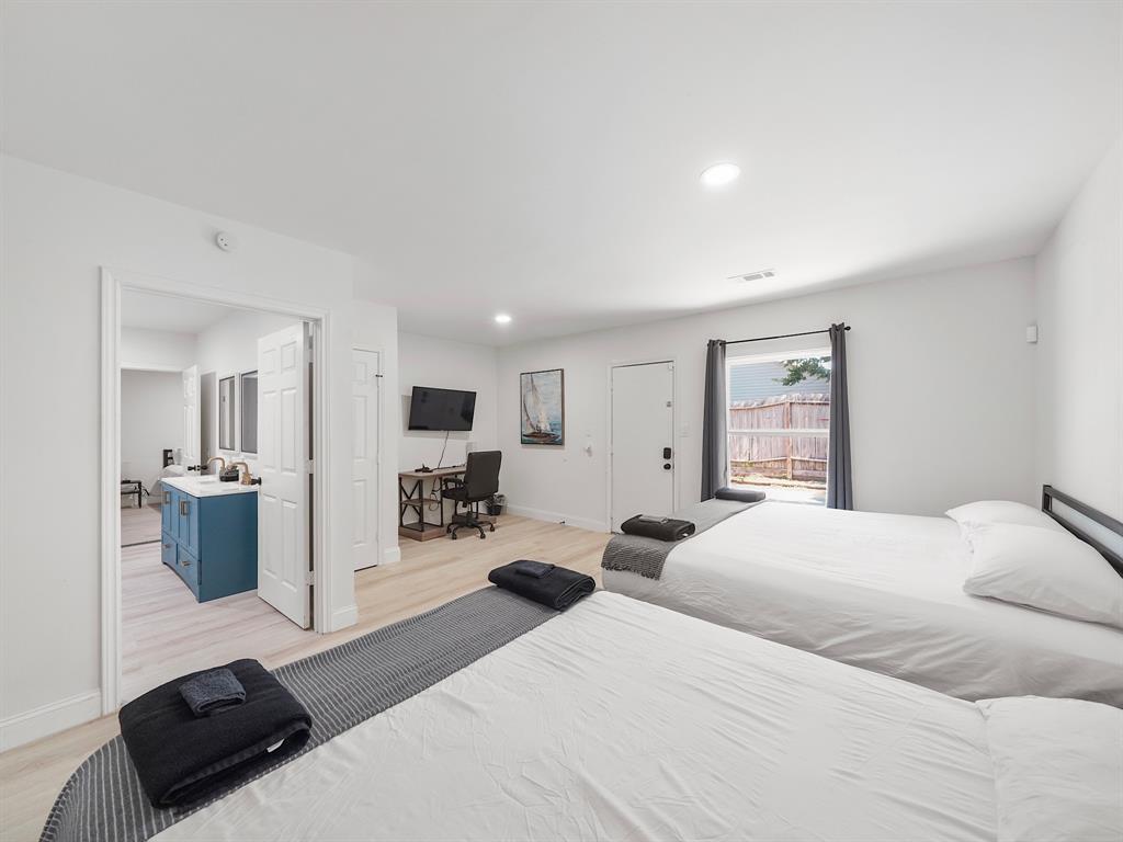 8007 Beluche Drive, Galveston, Texas image 34