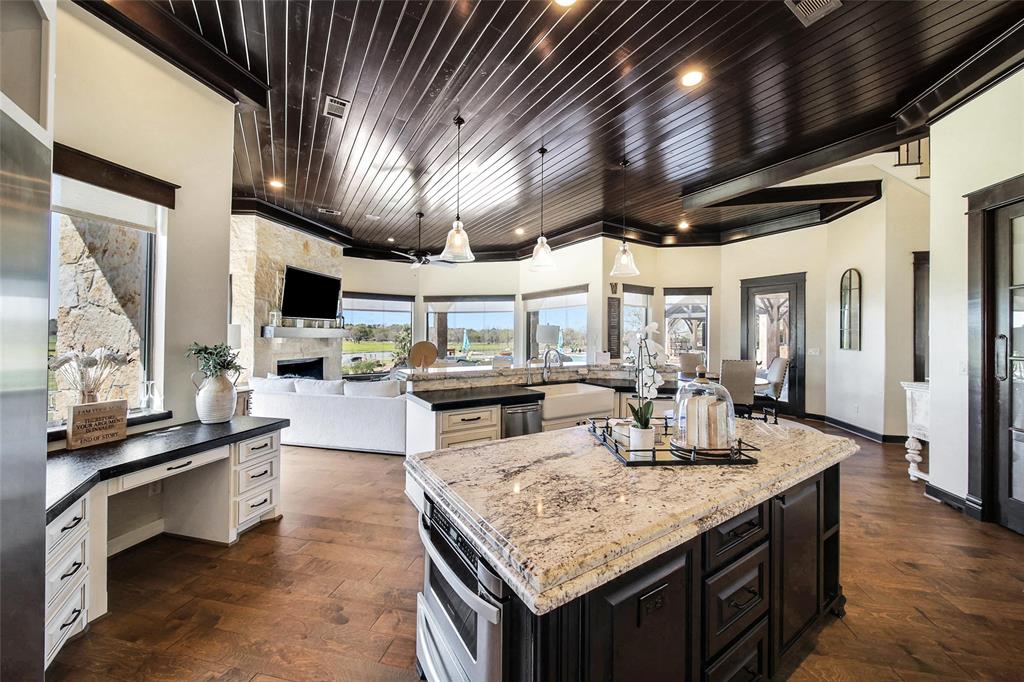 2289 Old Dobbin Rd Rd, Montgomery, Texas image 15