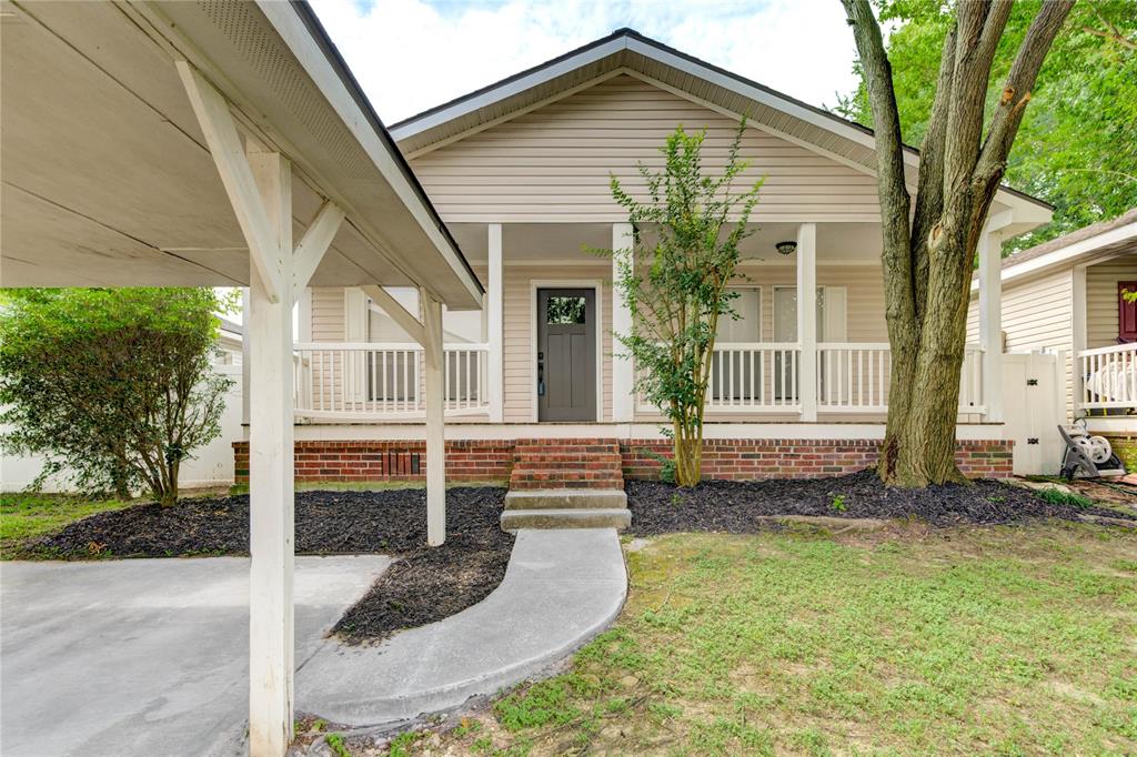 10011 Summerberry Lane, Tomball, Texas image 1