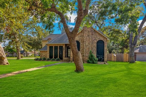 A home in Lake Jackson