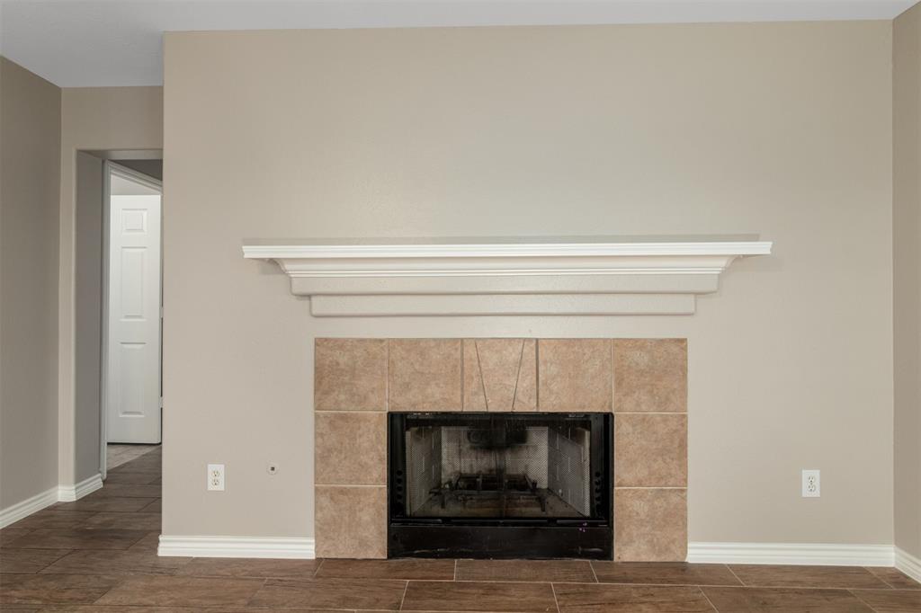 5206 Fairtide Drive, Baytown, Texas image 10
