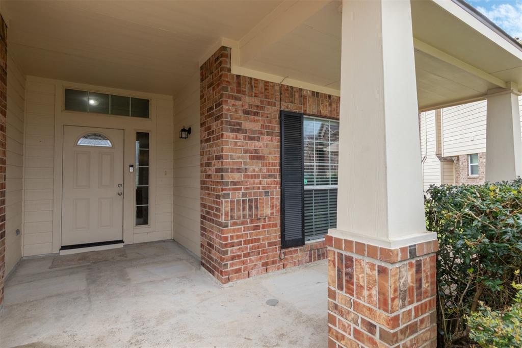 5206 Fairtide Drive, Baytown, Texas image 5