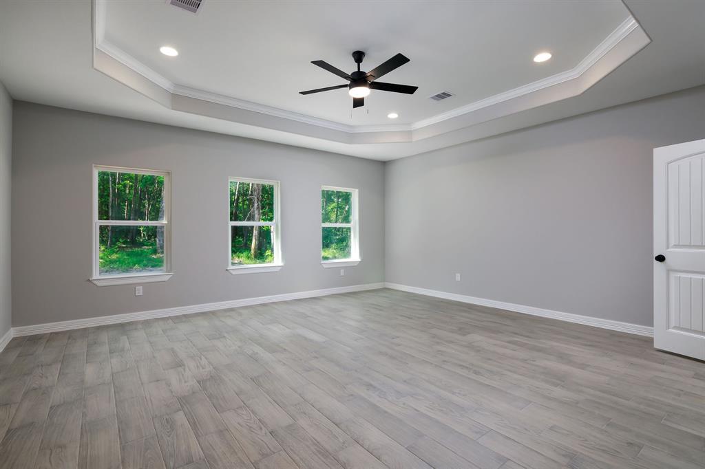 307 Grand View, Huntsville, Texas image 24