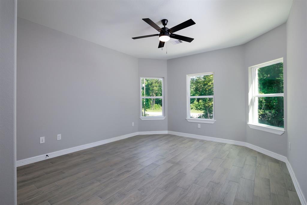 307 Grand View, Huntsville, Texas image 29