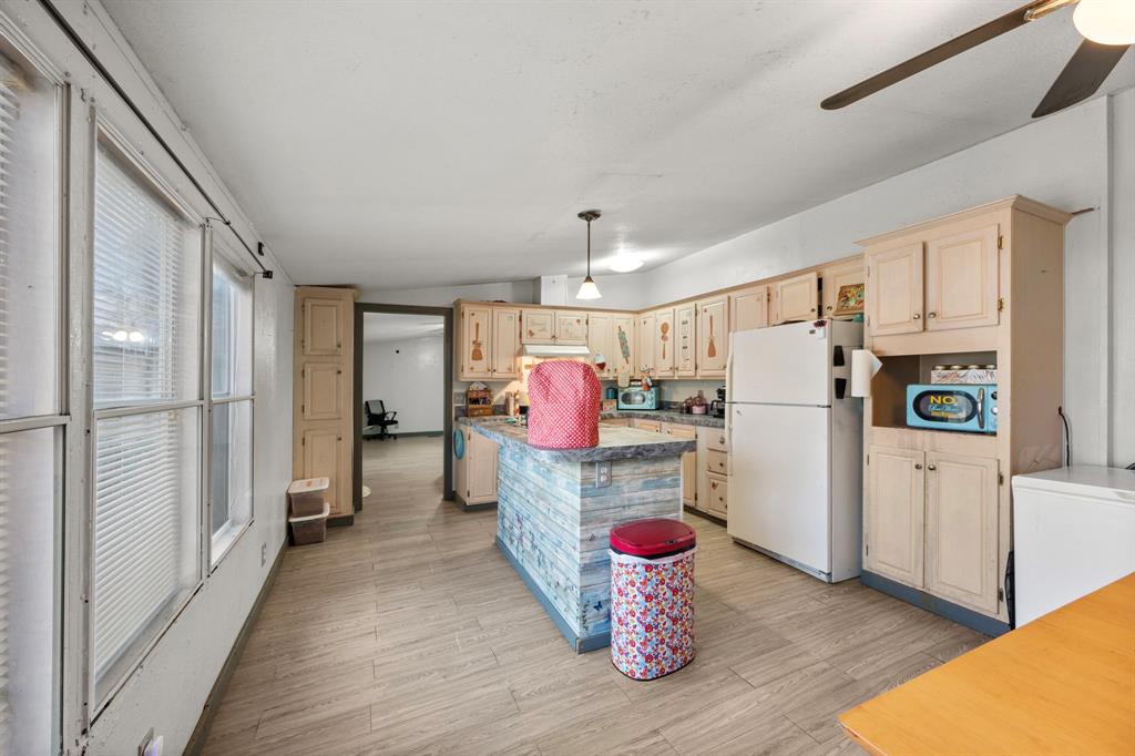 16160 Lone Star Ranch Drive, Conroe, Texas image 9