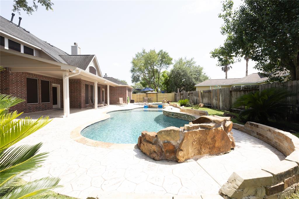 4011 Bellinger Way, Missouri City, Texas image 10