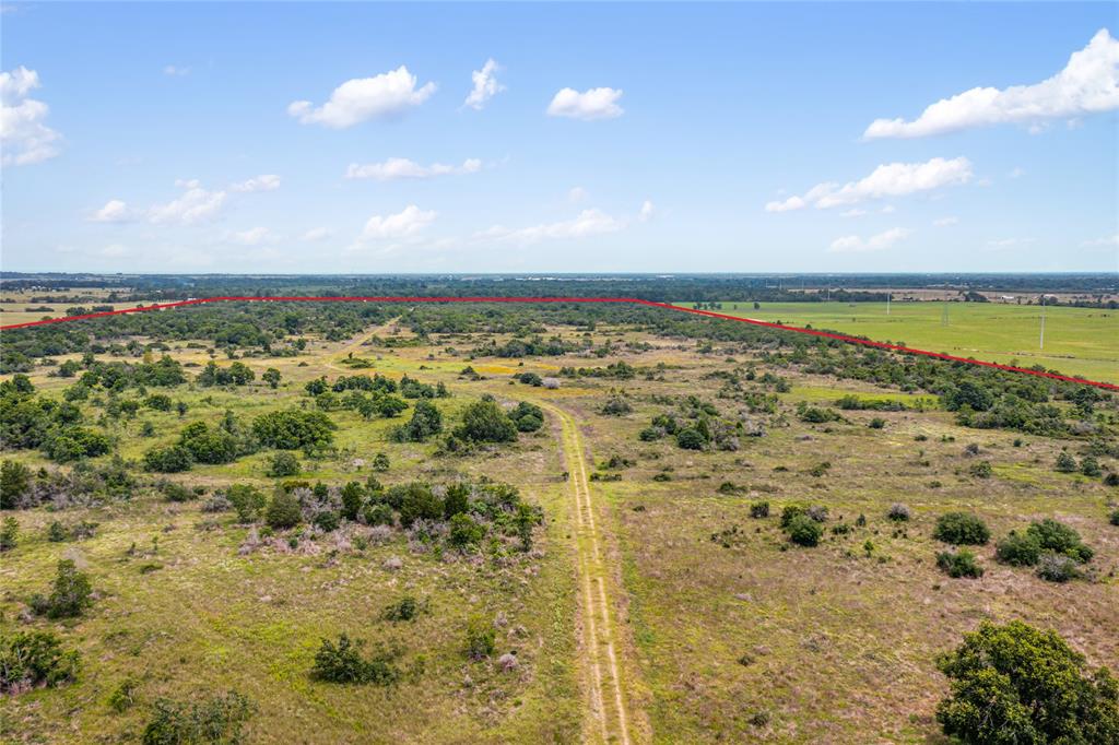1055 Lisa Mae Road, Bellville, Texas image 9