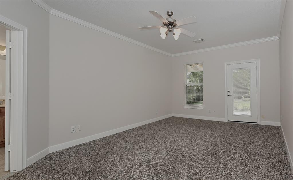 8102 Hideaway Run Way, Spring, Texas image 13