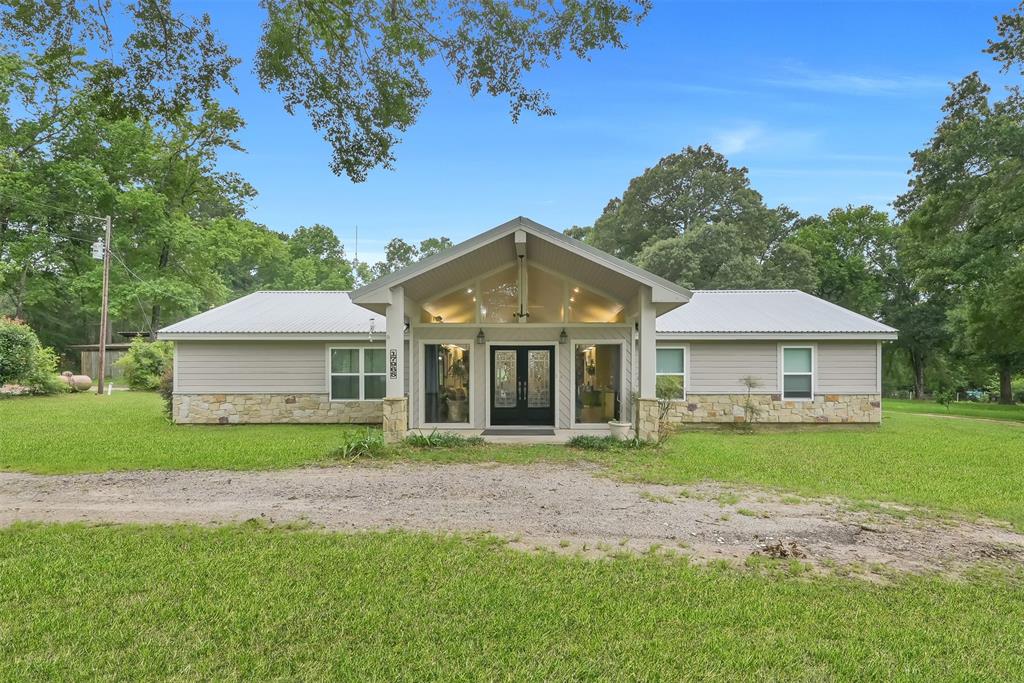 17965 Rogers Road, New Waverly, Texas image 2