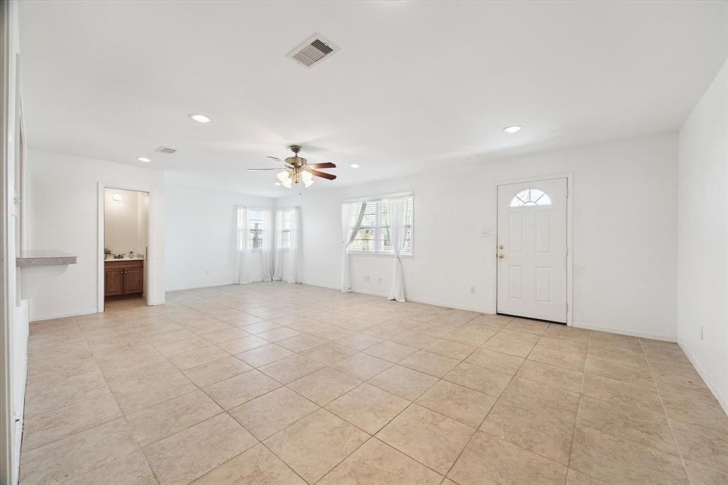 17019 Mclean Road, Pearland, Texas image 9