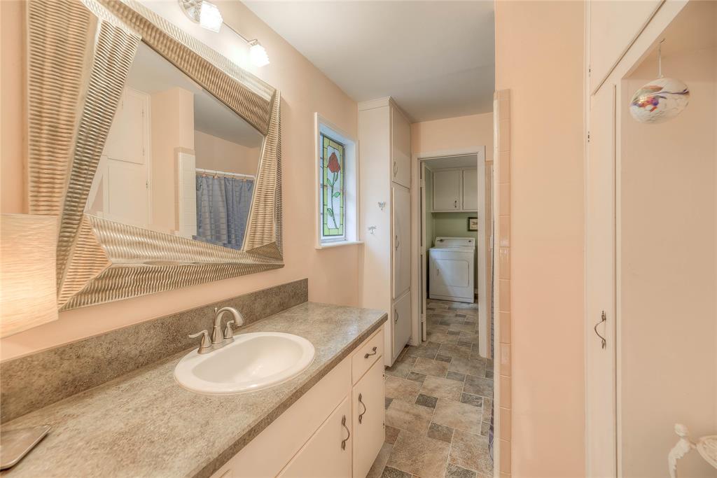 411 County Road, Goodrich, Texas image 13