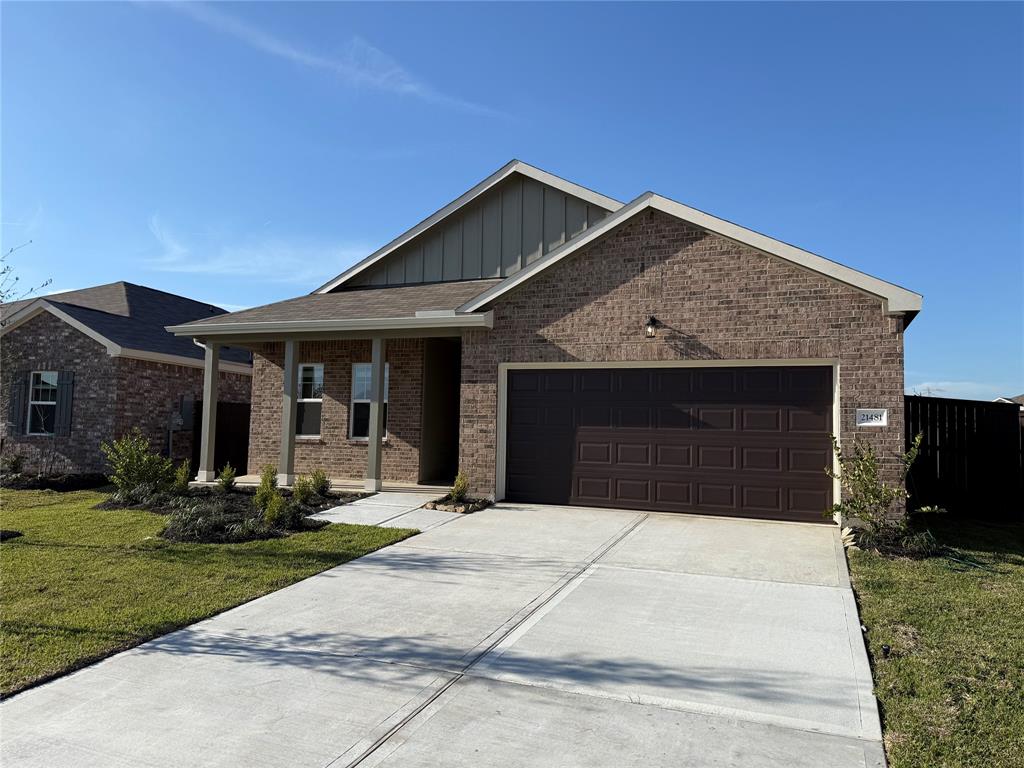 21481 Hawthorne Prairie Drive, New Caney, Texas image 2