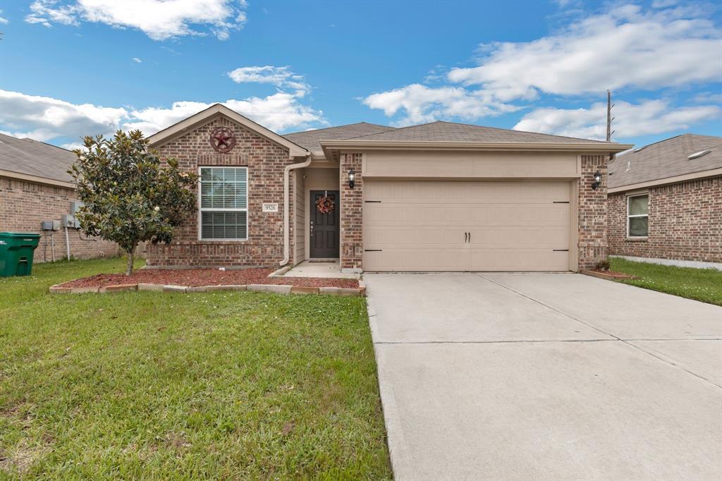 9526 Opal Gates Drive, Rosharon, Texas image 1