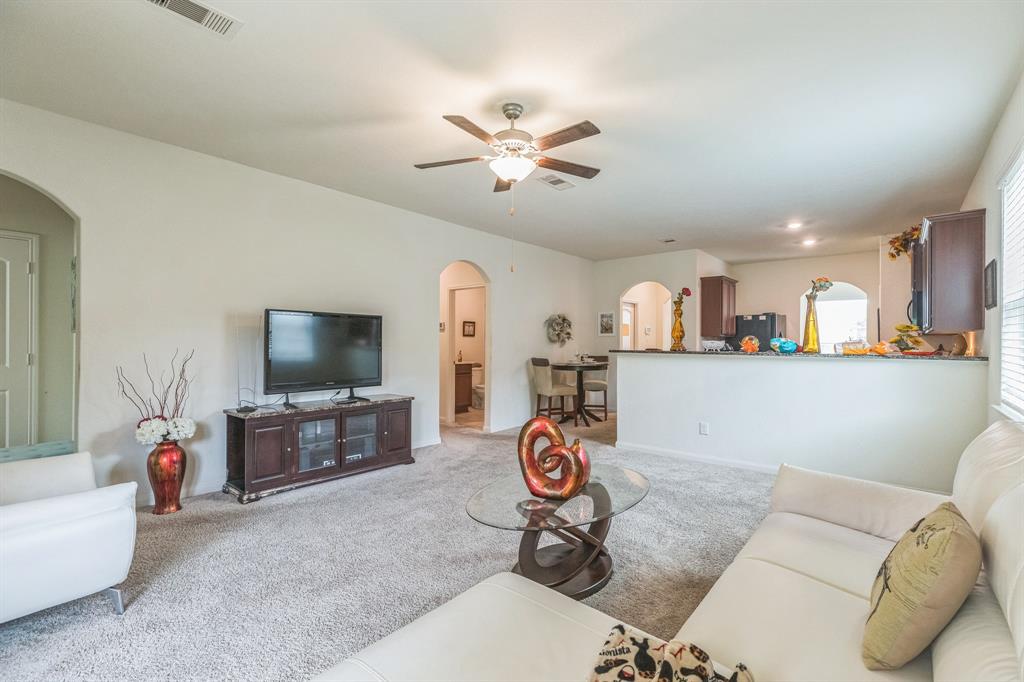 9526 Opal Gates Drive, Rosharon, Texas image 9