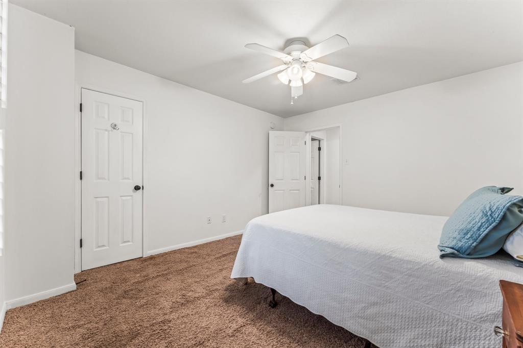 11 Snow Woods Court, The Woodlands, Texas image 26