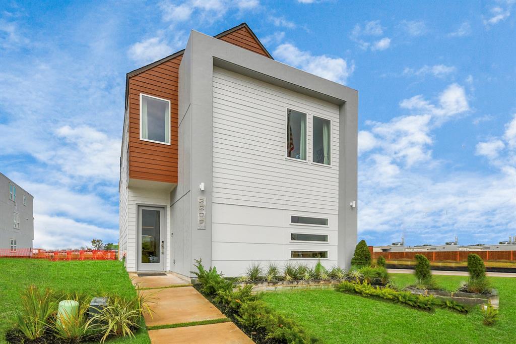 3004A Ventas Drive