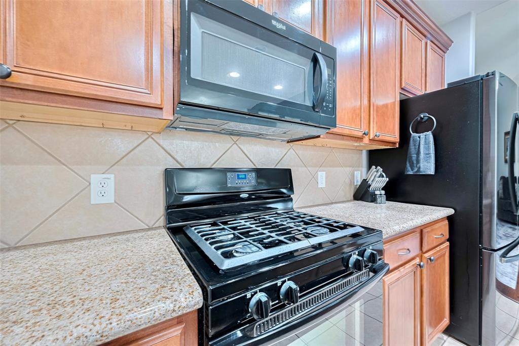 3619 Standing Rock Drive, Spring, Texas image 10