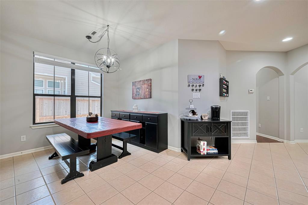 3619 Standing Rock Drive, Spring, Texas image 15