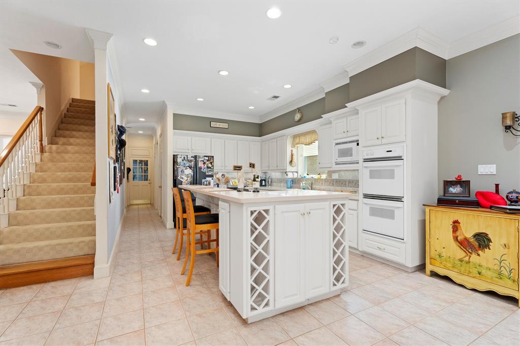 15 S Lakemist Harbour Place