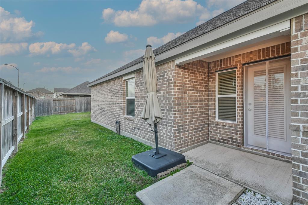 12811 Ilderton Drive, Humble, Texas image 32