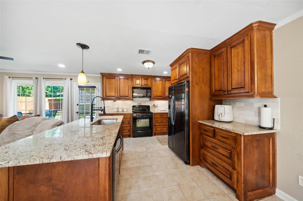 3431 Bristlecone Trail, Spring, Texas image 8